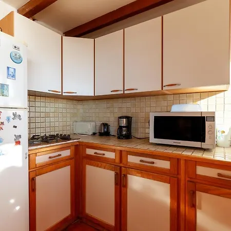 Ukika Apartment